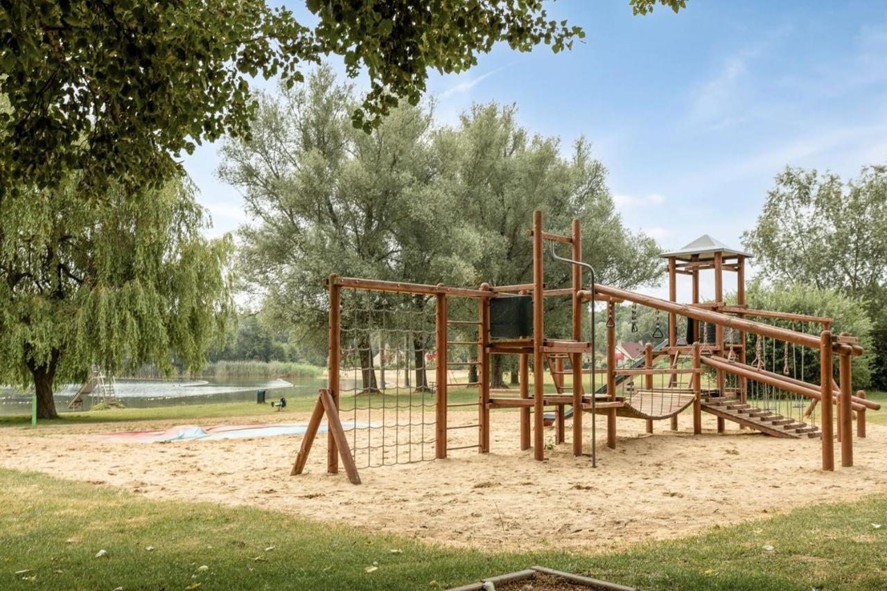 Gezellige Vakantiewoning Aan Het Water In Ewijk - Recreational Only No Workers Zewnętrze zdjęcie