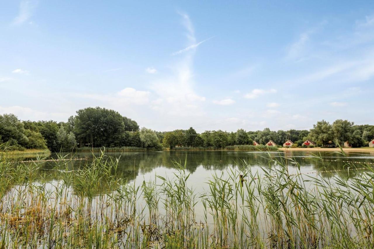 Gezellige Vakantiewoning Aan Het Water In Ewijk - Recreational Only No Workers Zewnętrze zdjęcie