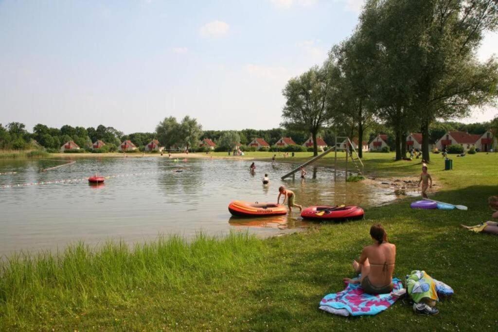 Gezellige Vakantiewoning Aan Het Water In Ewijk - Recreational Only No Workers Zewnętrze zdjęcie