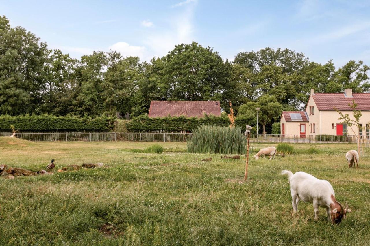Gezellige Vakantiewoning Aan Het Water In Ewijk - Recreational Only No Workers Zewnętrze zdjęcie