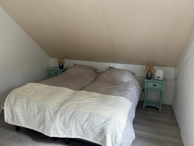Gezellige Vakantiewoning Aan Het Water In Ewijk - Recreational Only No Workers Zewnętrze zdjęcie