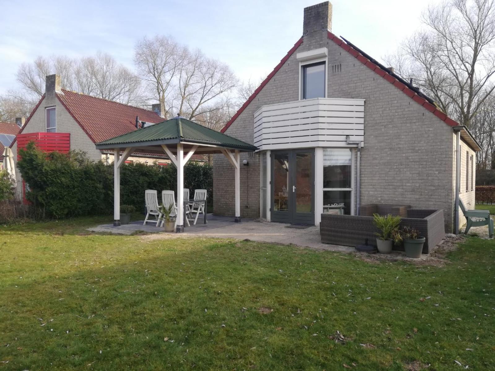 Gezellige Vakantiewoning Aan Het Water In Ewijk - Recreational Only No Workers Zewnętrze zdjęcie